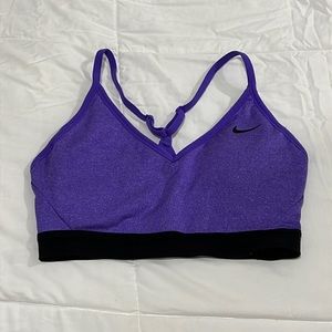 Indy Bra - Nike - size M